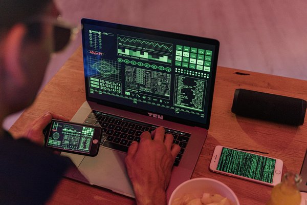 Kann regelmäßige meditation das herzrhythmusproblem positiv beeinflussen?